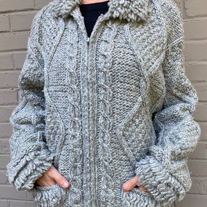 WOOL SWEATER/CARDIGAN